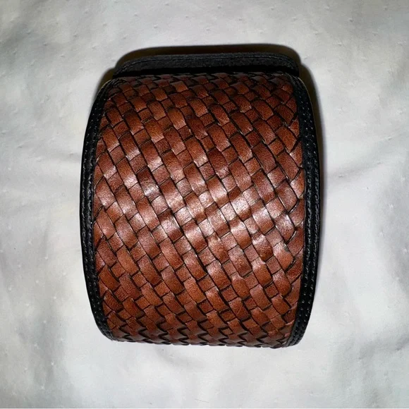 BANANA REPUBLIC LEATHER WOVEN WIDE BELT SIZE XS - Picture 2 of 11